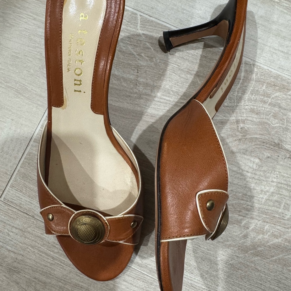 A. Testoni Women's Tan Leather Heels with Button Detail